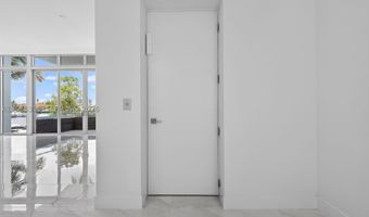 3750 Yacht Club Dr TH5, Aventura, FL 33180