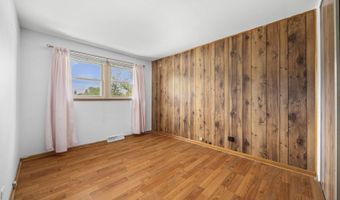 1410 W Jo Ann Ln, Addison, IL 60101