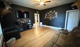 808 W Madison, Altamont, IL 62411
