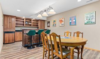 12534 Dover Dr, Apple Valley, MN 55124