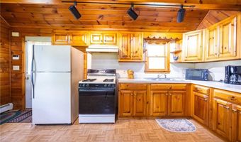 212 ABSALONA HILL Rd, Glocester, RI 02814