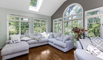 14 STONEBRIDGE Dr, Hockessin, DE 19707