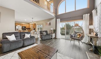 4212 Devonshire Ct, Akron, OH 44321