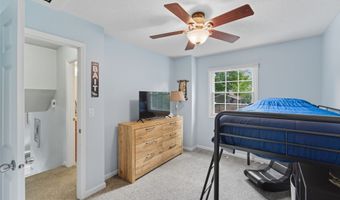 1028 7th St NW, Altoona, IA 50009