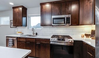 2700 Spark St, Fitchburg, WI 53711