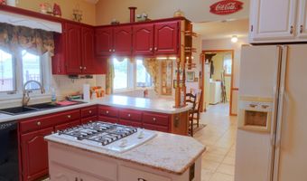 1011 12000 Rd, Altamont, KS 67330