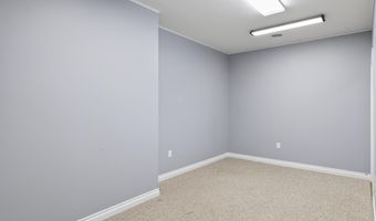 515 E Main St, Anna, OH 45302