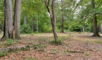 2514 Lumpkin Rd, Augusta, GA 30906