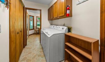 519 Country Club Dr W, Arapahoe, NC 28510