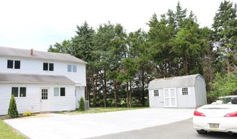 490 W DUCK CREEK Rd, Clayton, DE 19938