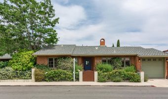 4886 Hart Dr, San Diego, CA 92116
