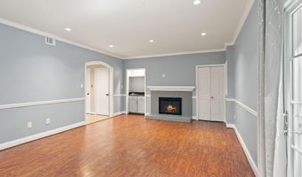2345 S ROLFE St S, Arlington, VA 22202