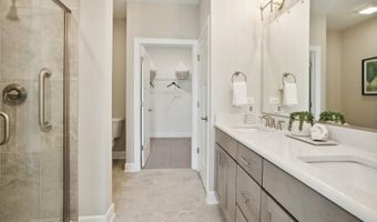 329 Masters Dr, Addison, IL 60101