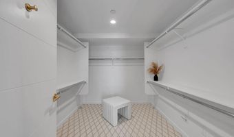 3097 Madison St 301, Carlsbad, CA 92008