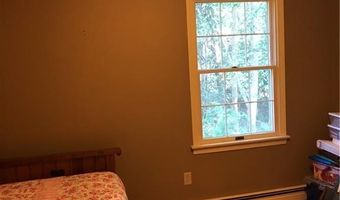 2 Marywood Ln, Cumberland, RI 02864