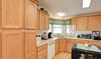 909 Dogwood Dr, Barefoot Bay, FL 32976