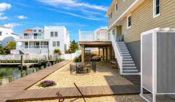 409 3rd St, Beach Haven, NJ 08008