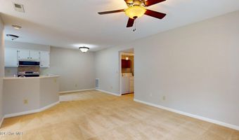 1203 Wilshire Cir, Aberdeen, NC 28315