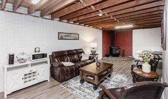 4476 NE 62nd Ave, Altoona, IA 50009