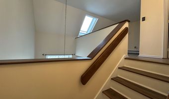 11 Pimlico Ct, Bedford, NH 03110