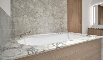 1135 103 St 505, Bay Harbor Islands, FL 33154