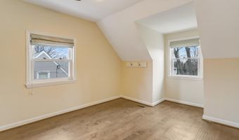 6106 BANGOR Dr, Alexandria, VA 22303