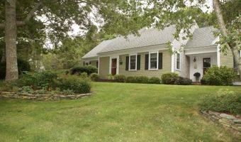 67 Spyglass Hill Rd, Barnstable, MA 02630