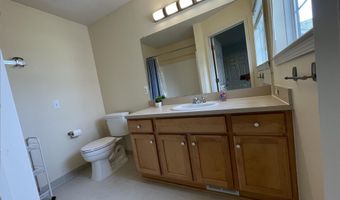 2806 Barclay Way, Ann Arbor, MI 48105