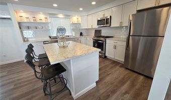 39 Allendale Ave, North Providence, RI 02911