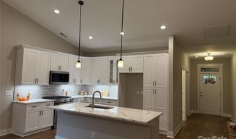 20 Craftsman Overlook Rdg, Arden, NC 28704