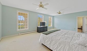 63 Fenton Way, Bangor, ME 04401