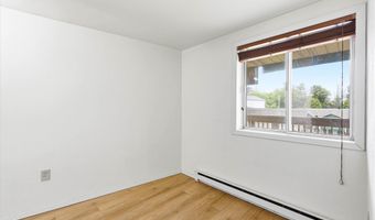 1001 S ONEIDA St 2E, Appleton, WI 54915