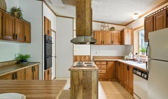 228 County Road 135, Athens, TN 37303
