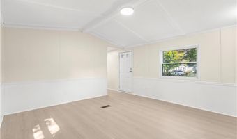 21 Lear Dr, Coventry, RI 02816