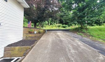 31 Penn Adamsburg Rd, Adamsburg, PA 15611