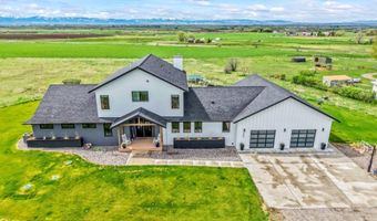 200 Miller Point Pl, Belgrade, MT 59714