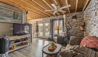 198 Senator Black Rd, Baldwin, ME 04091