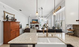 611 SELVA LAKES Cir, Atlantic Beach, FL 32233