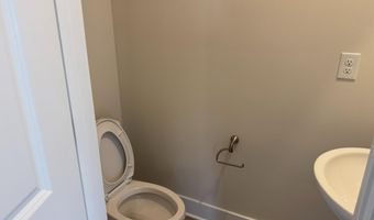 1880 RITTER Dr, Baltimore, MD 21244