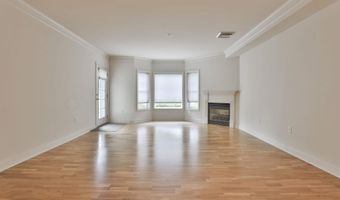 65 Hawthorne Dr 115, Bedford, NH 03110