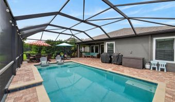 7020 OLD BENTON Dr, Apollo Beach, FL 33572