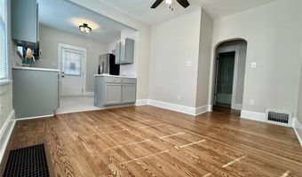 75 E Elm St, Alton, IL 62002