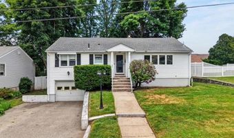 165 Salem Ave, Cranston, RI 02920