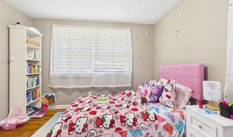 3403 Debra Dr, Anderson, IN 46012