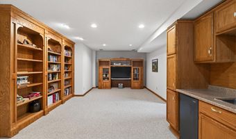 15062 Crane St NW, Andover, MN 55304
