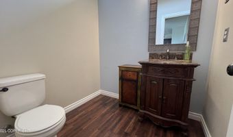 1226 Northpointe Bluff Dr, Anchorage, AK 99501