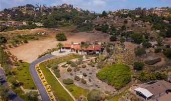28306 Crescent Hill Way, Escondido, CA 92026