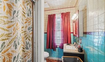912 Franklin Ave, Aliquippa, PA 15001