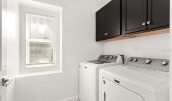 5424 HAMMOCK VIEW Ln, Apollo Beach, FL 33572