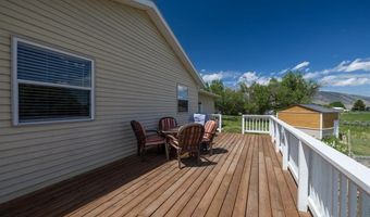 14 Absoraka Dr, Cody, WY 82414